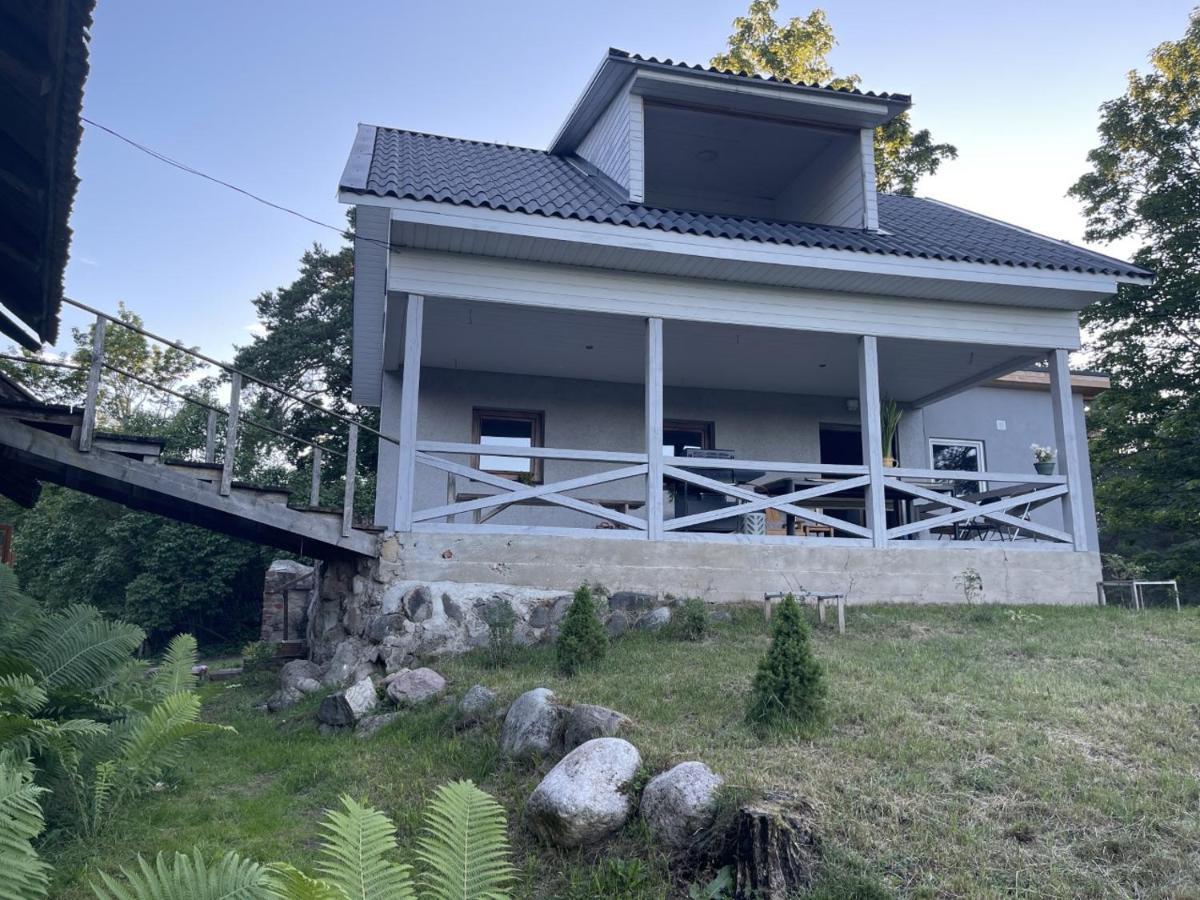 Strautmali White House In Mazirbe Villa ภายนอก รูปภาพ